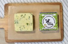 Деликатесное сливочное масло "Чеснок и петрушка"