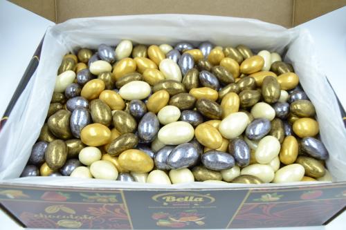 Драже орехи в шоколадной глазури, ассорти