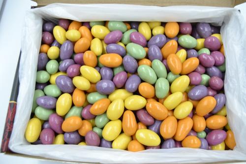 Драже орехи в шоколадной глазури, ассорти