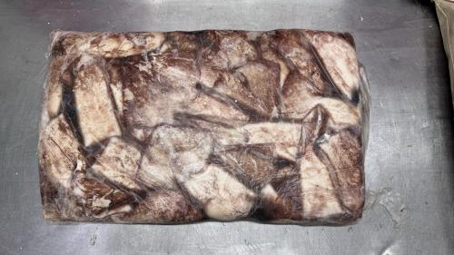 Кальмар командорский тушка, неочищенный